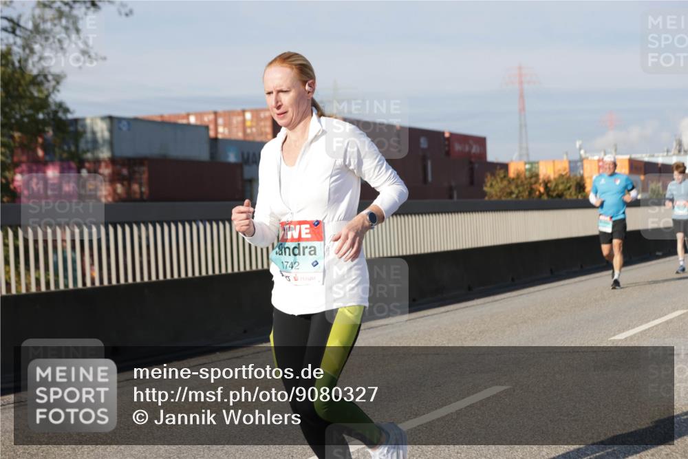 03.10.2025 - Köhlbrandbrückenlauf Jannik Wohlers http://msf.ph/oto/9080327 03.10.2025 09:54:03 Position 3 1742 meine-sportfotos.de