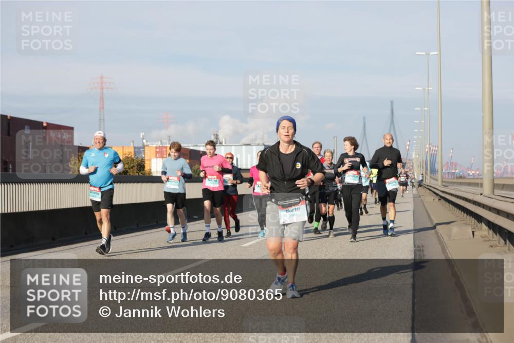 03.10.2025 - Köhlbrandbrückenlauf Jannik Wohlers http://msf.ph/oto/9080365 03.10.2025 09:54:05 Position 3 3493 meine-sportfotos.de