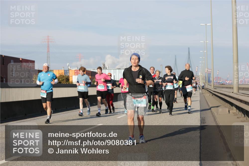 03.10.2025 - Köhlbrandbrückenlauf Jannik Wohlers http://msf.ph/oto/9080381 03.10.2025 09:54:05 Position 3 3493 meine-sportfotos.de