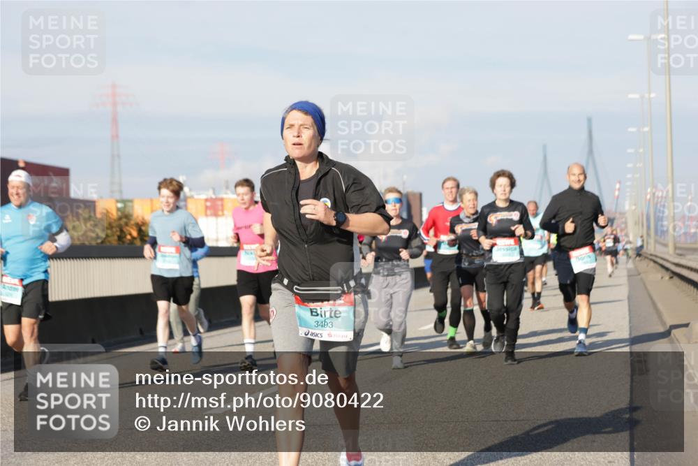 03.10.2025 - Köhlbrandbrückenlauf Jannik Wohlers http://msf.ph/oto/9080422 03.10.2025 09:54:05 Position 3 3493 meine-sportfotos.de