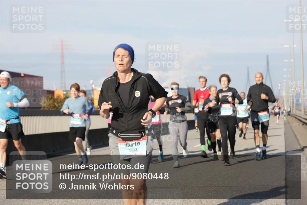03.10.2025 - Köhlbrandbrückenlauf Jannik Wohlers http://msf.ph/oto/9080448 03.10.2025 09:54:06 Position 3 3493 meine-sportfotos.de