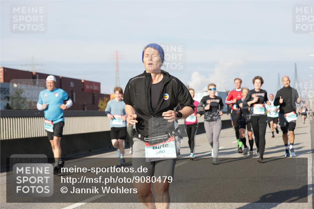 03.10.2025 - Köhlbrandbrückenlauf Jannik Wohlers http://msf.ph/oto/9080479 03.10.2025 09:54:06 Position 3 3493 meine-sportfotos.de