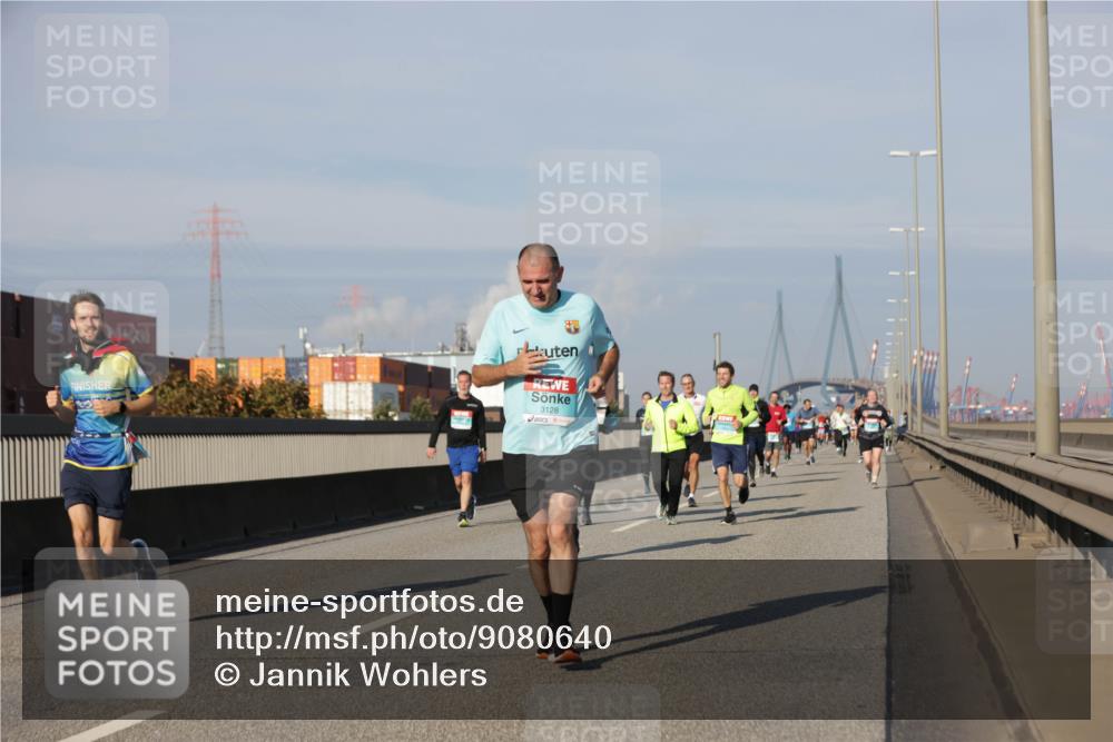 03.10.2025 - Köhlbrandbrückenlauf Jannik Wohlers http://msf.ph/oto/9080640 03.10.2025 09:54:11 Position 3 3128 meine-sportfotos.de