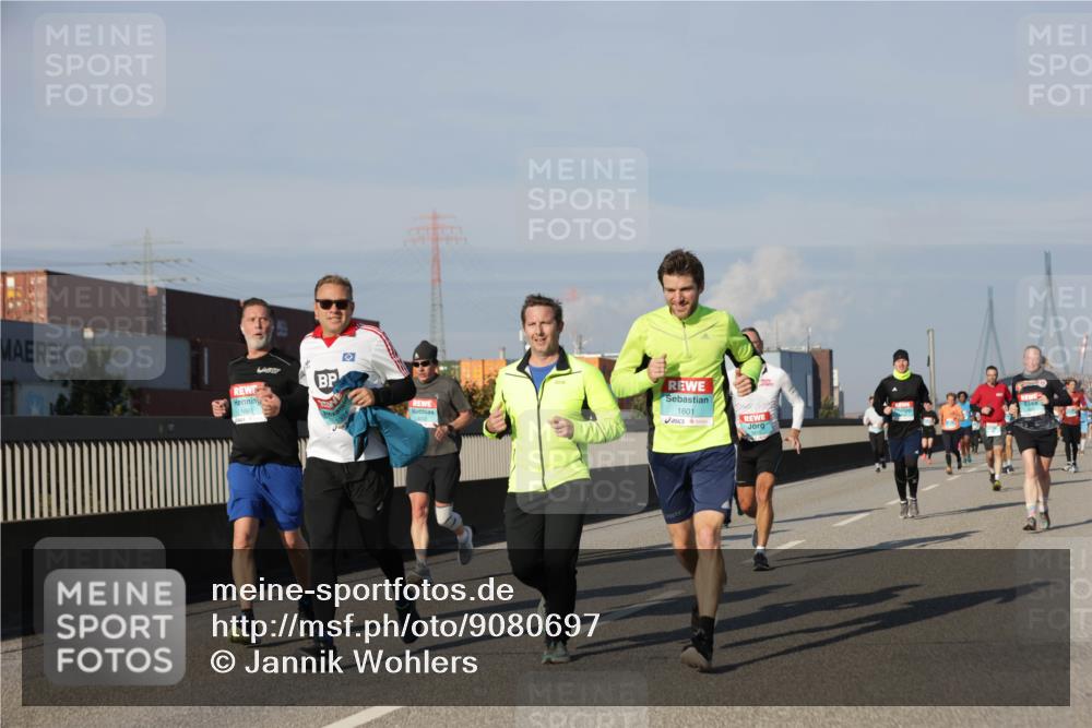 03.10.2025 - Köhlbrandbrückenlauf Jannik Wohlers http://msf.ph/oto/9080697 03.10.2025 09:54:16 Position 3 1601 meine-sportfotos.de