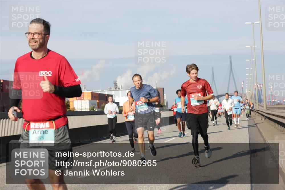 03.10.2025 - Köhlbrandbrückenlauf Jannik Wohlers http://msf.ph/oto/9080965 03.10.2025 09:54:25 Position 3 1375, 2026 meine-sportfotos.de