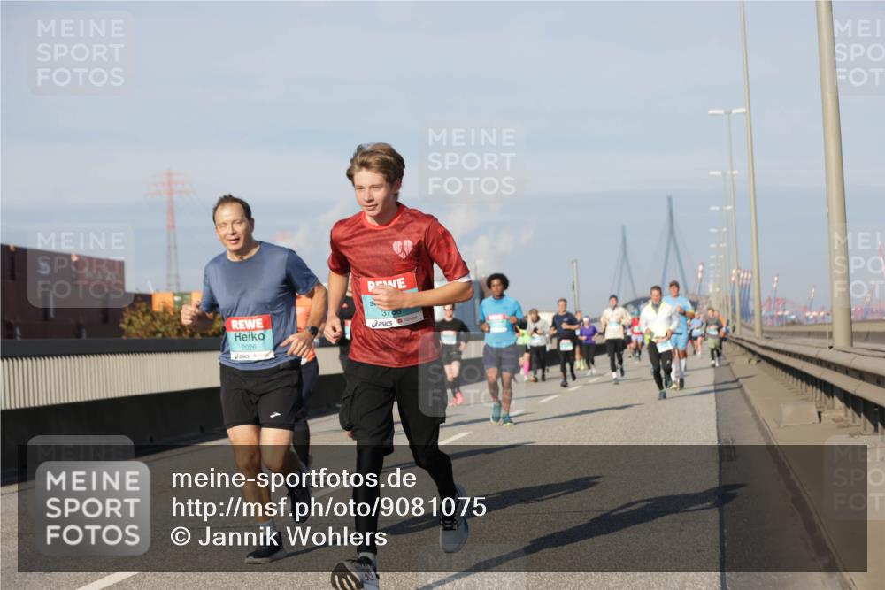 03.10.2025 - Köhlbrandbrückenlauf Jannik Wohlers http://msf.ph/oto/9081075 03.10.2025 09:54:26 Position 3 2026, 3738 meine-sportfotos.de