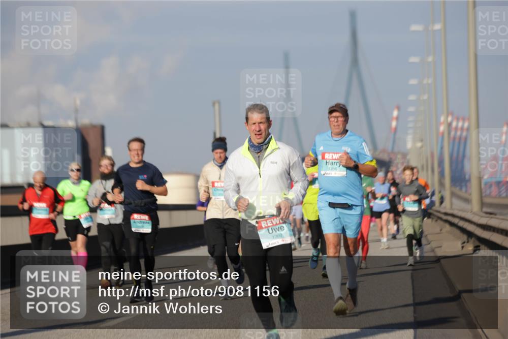 03.10.2025 - Köhlbrandbrückenlauf Jannik Wohlers http://msf.ph/oto/9081156 03.10.2025 09:54:29 Position 3 1286, 1367 meine-sportfotos.de