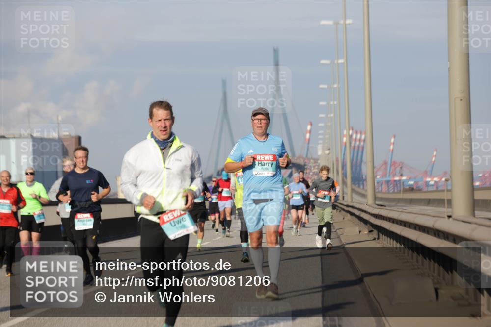 03.10.2025 - Köhlbrandbrückenlauf Jannik Wohlers http://msf.ph/oto/9081206 03.10.2025 09:54:30 Position 3 136, 1286 meine-sportfotos.de