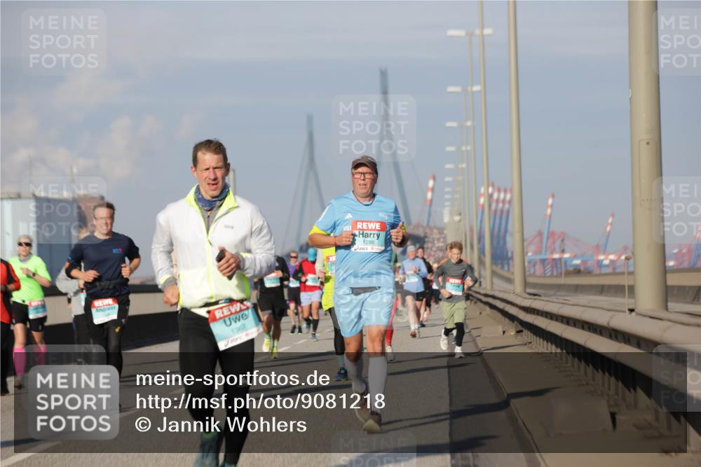 03.10.2025 - Köhlbrandbrückenlauf Jannik Wohlers http://msf.ph/oto/9081218 03.10.2025 09:54:30 Position 3 1367, 1286 meine-sportfotos.de