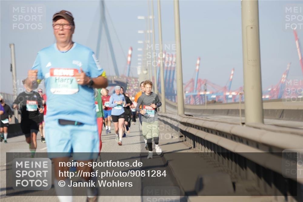 03.10.2025 - Köhlbrandbrückenlauf Jannik Wohlers http://msf.ph/oto/9081284 03.10.2025 09:54:32 Position 3  meine-sportfotos.de