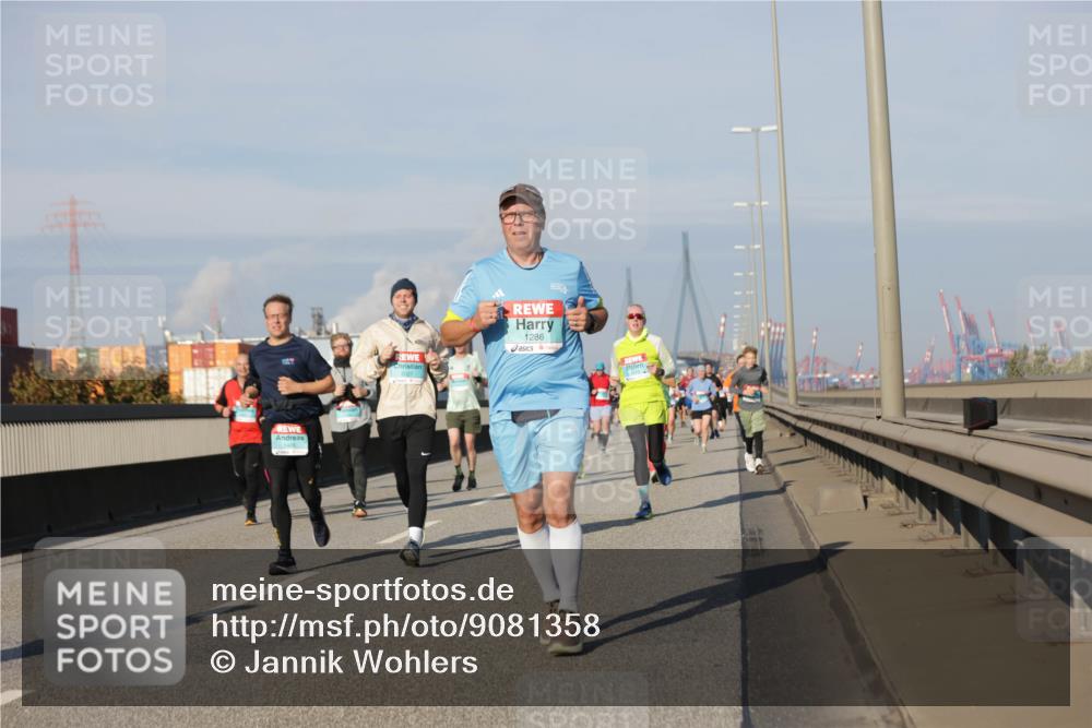 03.10.2025 - Köhlbrandbrückenlauf Jannik Wohlers http://msf.ph/oto/9081358 03.10.2025 09:54:34 Position 3 1286 meine-sportfotos.de