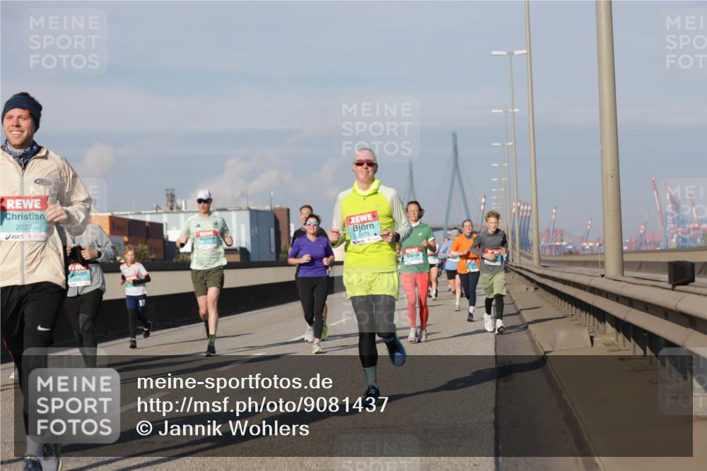 03.10.2025 - Köhlbrandbrückenlauf Jannik Wohlers http://msf.ph/oto/9081437 03.10.2025 09:54:36 Position 3 2027, 2679 meine-sportfotos.de
