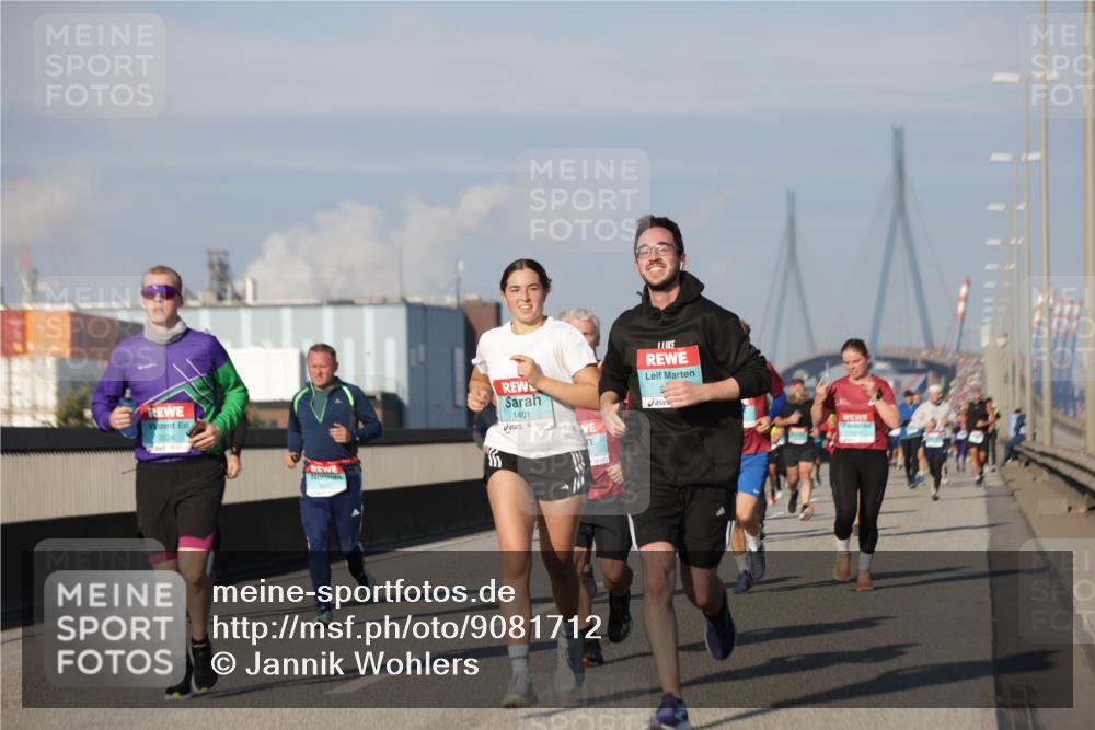 03.10.2025 - Köhlbrandbrückenlauf Jannik Wohlers http://msf.ph/oto/9081712 03.10.2025 09:54:45 Position 3 1401 meine-sportfotos.de