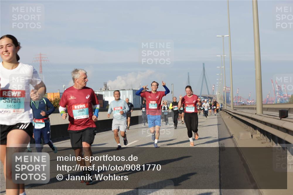 03.10.2025 - Köhlbrandbrückenlauf Jannik Wohlers http://msf.ph/oto/9081770 03.10.2025 09:54:49 Position 3 1401, 2134 meine-sportfotos.de