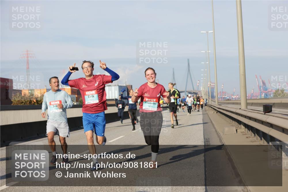 03.10.2025 - Köhlbrandbrückenlauf Jannik Wohlers http://msf.ph/oto/9081861 03.10.2025 09:54:50 Position 3 3542, 1901, 1818 meine-sportfotos.de