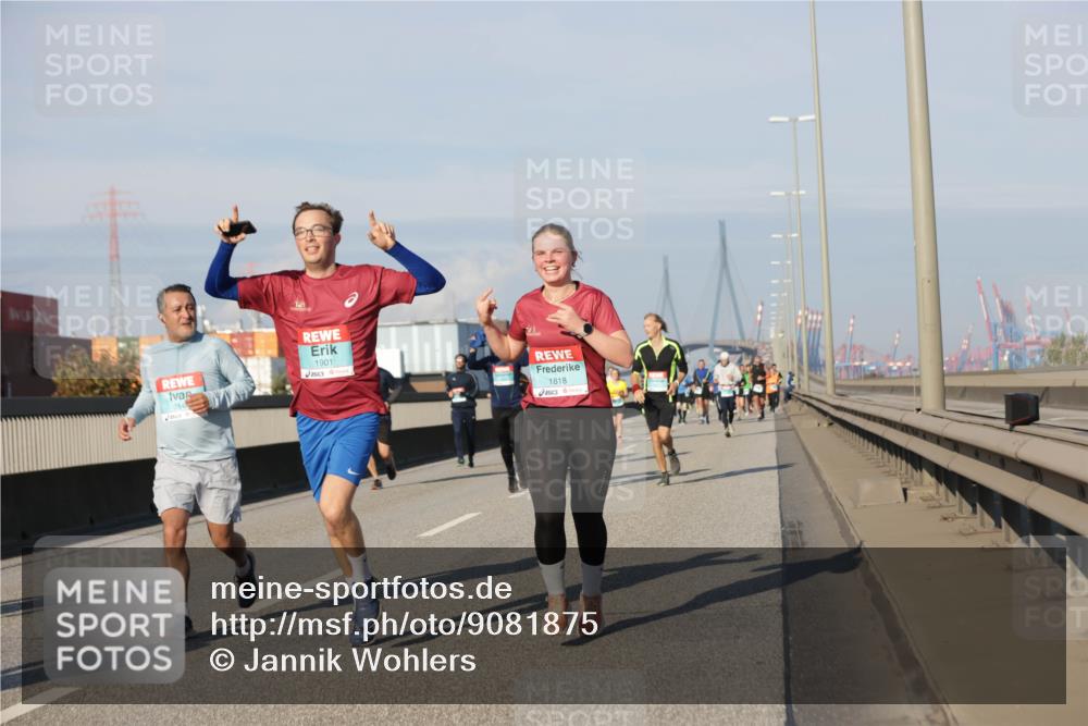 03.10.2025 - Köhlbrandbrückenlauf Jannik Wohlers http://msf.ph/oto/9081875 03.10.2025 09:54:51 Position 3 3543, 1901, 1818 meine-sportfotos.de
