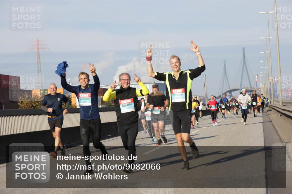03.10.2025 - Köhlbrandbrückenlauf Jannik Wohlers http://msf.ph/oto/9082066 03.10.2025 09:54:54 Position 3 1558, 1201 meine-sportfotos.de