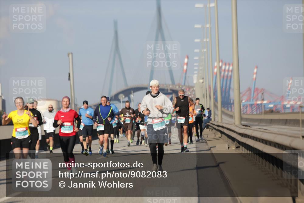 03.10.2025 - Köhlbrandbrückenlauf Jannik Wohlers http://msf.ph/oto/9082083 03.10.2025 09:54:55 Position 3 1544 meine-sportfotos.de