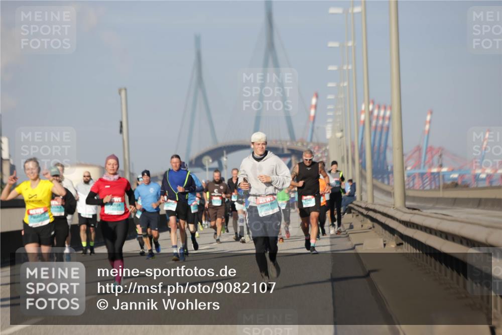 03.10.2025 - Köhlbrandbrückenlauf Jannik Wohlers http://msf.ph/oto/9082107 03.10.2025 09:54:56 Position 3 1544 meine-sportfotos.de