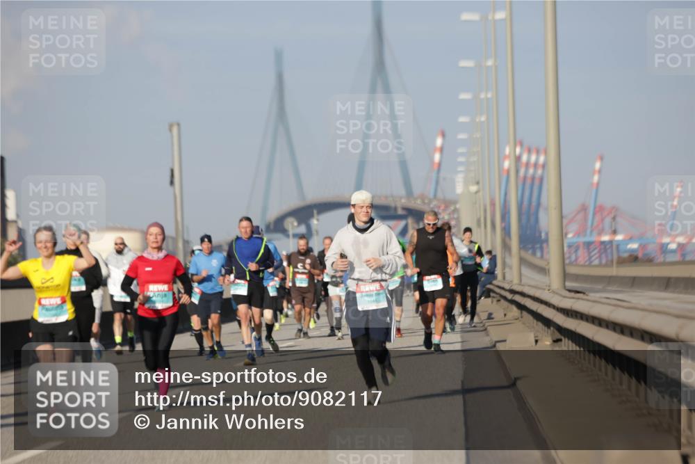 03.10.2025 - Köhlbrandbrückenlauf Jannik Wohlers http://msf.ph/oto/9082117 03.10.2025 09:54:56 Position 3 1544 meine-sportfotos.de