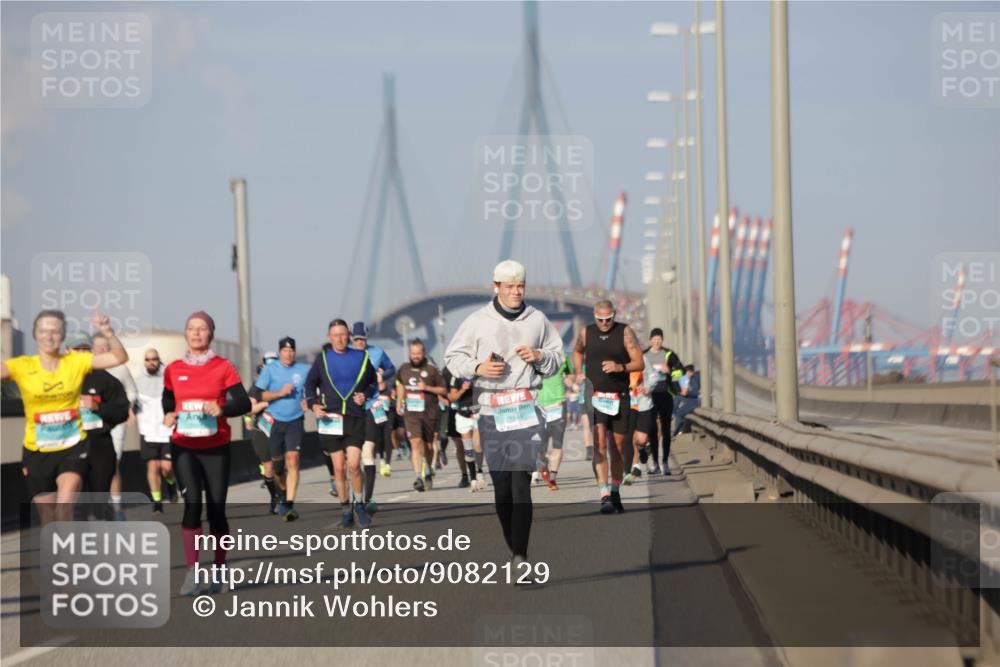 03.10.2025 - Köhlbrandbrückenlauf Jannik Wohlers http://msf.ph/oto/9082129 03.10.2025 09:54:56 Position 3 1544 meine-sportfotos.de