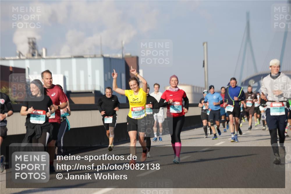 03.10.2025 - Köhlbrandbrückenlauf Jannik Wohlers http://msf.ph/oto/9082138 03.10.2025 09:54:57 Position 3 747, 3334 meine-sportfotos.de