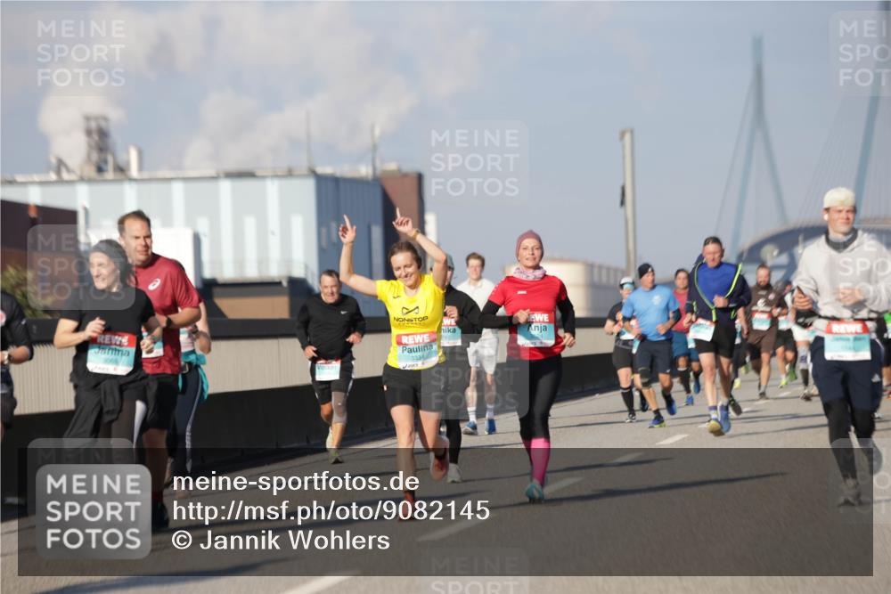 03.10.2025 - Köhlbrandbrückenlauf Jannik Wohlers http://msf.ph/oto/9082145 03.10.2025 09:54:57 Position 3 747, 3334 meine-sportfotos.de