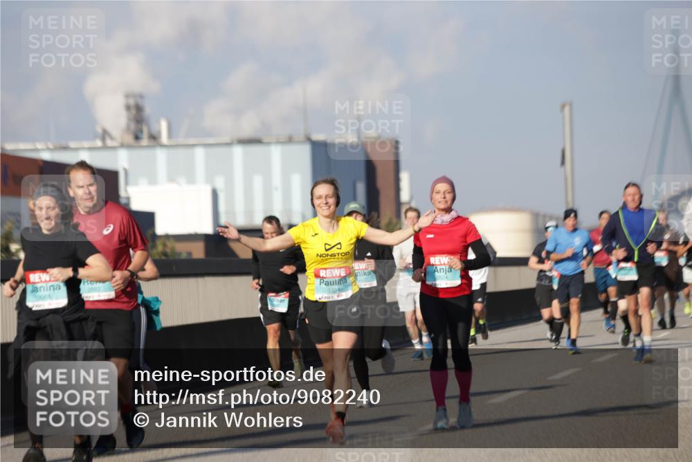 03.10.2025 - Köhlbrandbrückenlauf Jannik Wohlers http://msf.ph/oto/9082240 03.10.2025 09:54:58 Position 3 2882, 3068, 3334, 1747, 3524 meine-sportfotos.de