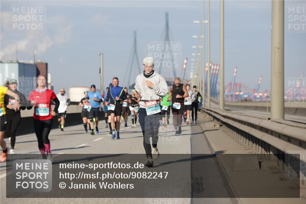 03.10.2025 - Köhlbrandbrückenlauf Jannik Wohlers http://msf.ph/oto/9082247 03.10.2025 09:54:59 Position 3 1544 meine-sportfotos.de