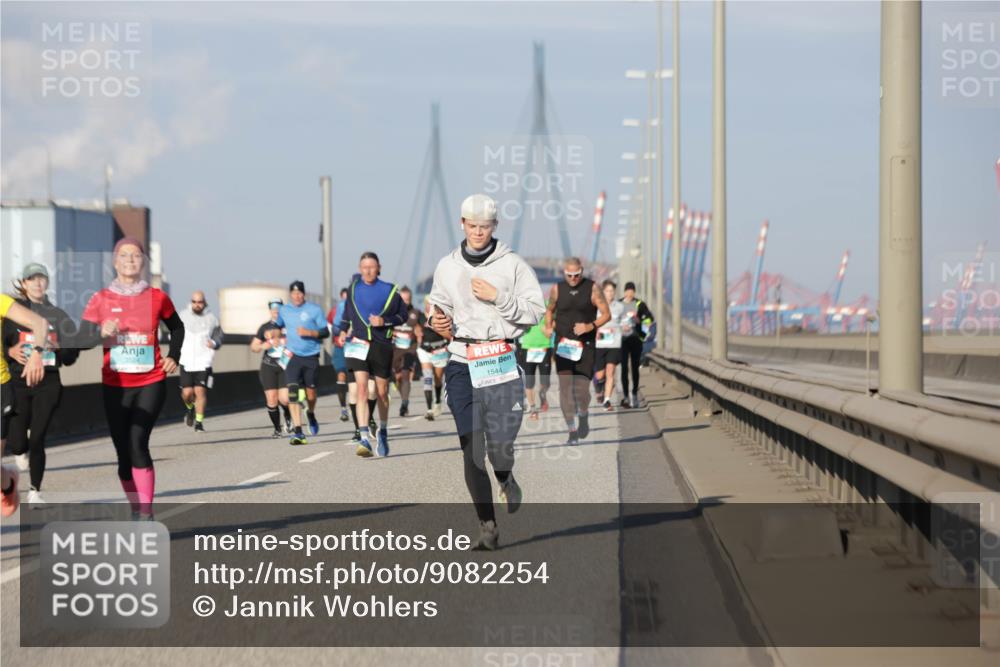 03.10.2025 - Köhlbrandbrückenlauf Jannik Wohlers http://msf.ph/oto/9082254 03.10.2025 09:54:59 Position 3 1544 meine-sportfotos.de