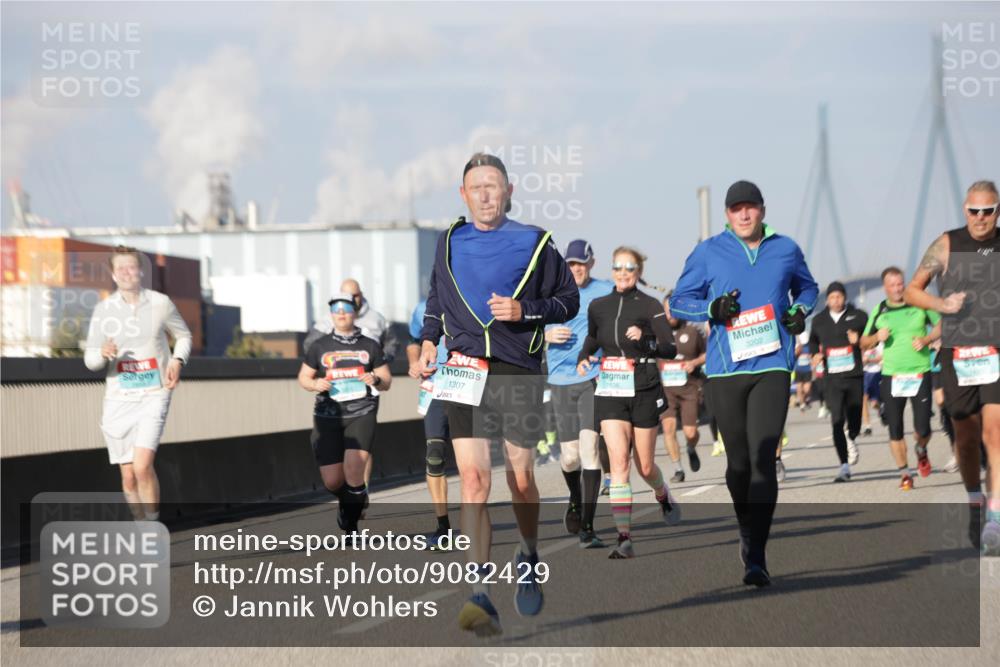 03.10.2025 - Köhlbrandbrückenlauf Jannik Wohlers http://msf.ph/oto/9082429 03.10.2025 09:55:05 Position 3 1307, 3202 meine-sportfotos.de