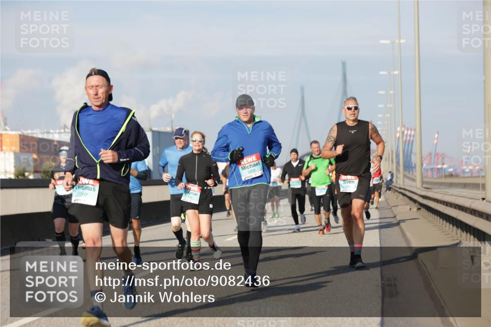 03.10.2025 - Köhlbrandbrückenlauf Jannik Wohlers http://msf.ph/oto/9082436 03.10.2025 09:55:06 Position 3 1307, 3202, 1435 meine-sportfotos.de