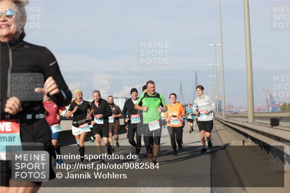 03.10.2025 - Köhlbrandbrückenlauf Jannik Wohlers http://msf.ph/oto/9082584 03.10.2025 09:55:12 Position 3 36, 2711 meine-sportfotos.de