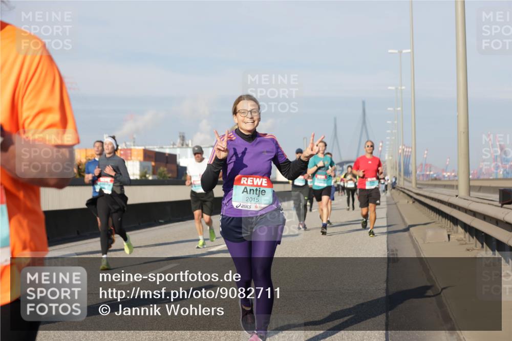 03.10.2025 - Köhlbrandbrückenlauf Jannik Wohlers http://msf.ph/oto/9082711 03.10.2025 09:55:17 Position 3 2015 meine-sportfotos.de
