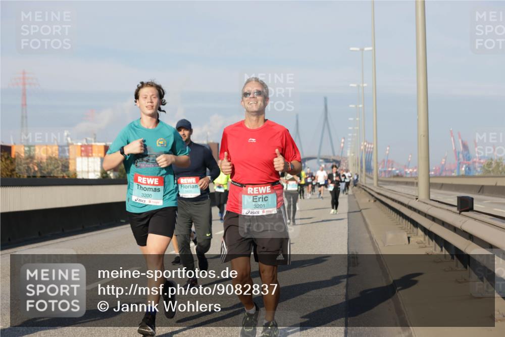 03.10.2025 - Köhlbrandbrückenlauf Jannik Wohlers http://msf.ph/oto/9082837 03.10.2025 09:55:21 Position 3 3200, 1605, 3201 meine-sportfotos.de