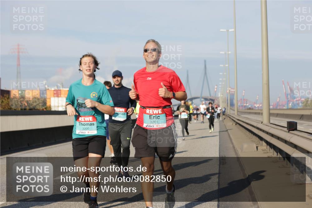 03.10.2025 - Köhlbrandbrückenlauf Jannik Wohlers http://msf.ph/oto/9082850 03.10.2025 09:55:21 Position 3 3200, 3201 meine-sportfotos.de