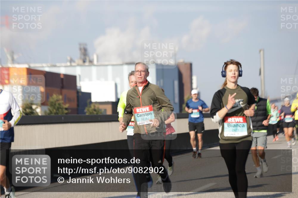 03.10.2025 - Köhlbrandbrückenlauf Jannik Wohlers http://msf.ph/oto/9082902 03.10.2025 09:55:24 Position 3 1631 meine-sportfotos.de