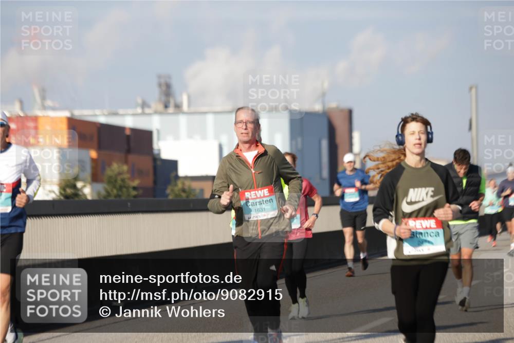 03.10.2025 - Köhlbrandbrückenlauf Jannik Wohlers http://msf.ph/oto/9082915 03.10.2025 09:55:24 Position 3 1631 meine-sportfotos.de