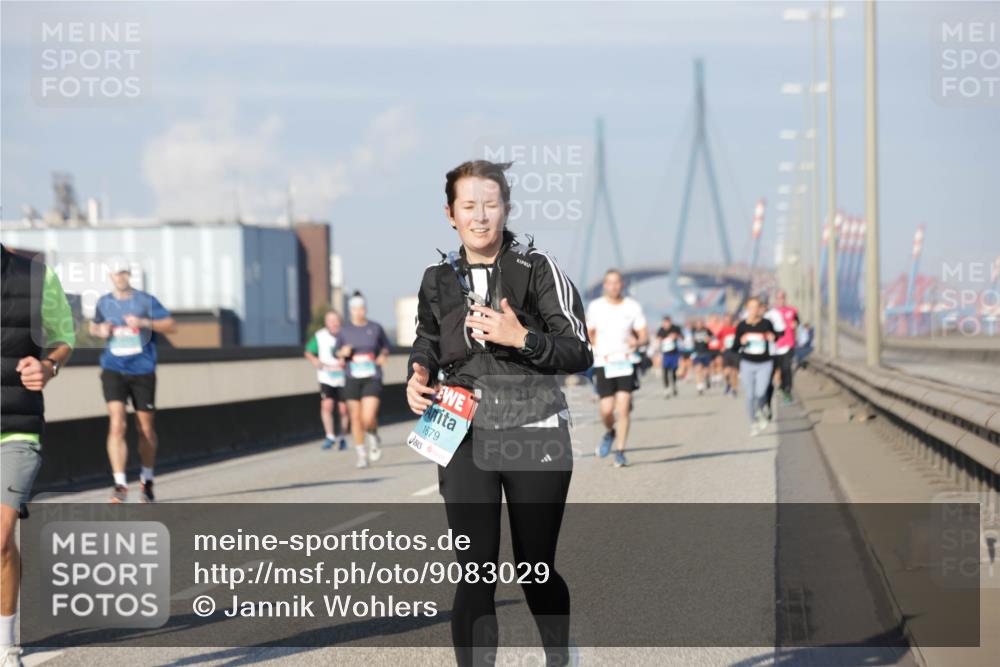 03.10.2025 - Köhlbrandbrückenlauf Jannik Wohlers http://msf.ph/oto/9083029 03.10.2025 09:55:29 Position 3 1679 meine-sportfotos.de