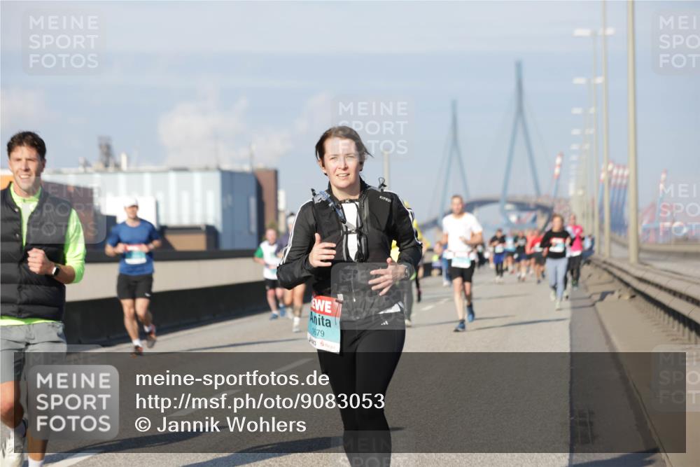 03.10.2025 - Köhlbrandbrückenlauf Jannik Wohlers http://msf.ph/oto/9083053 03.10.2025 09:55:29 Position 3 1679 meine-sportfotos.de