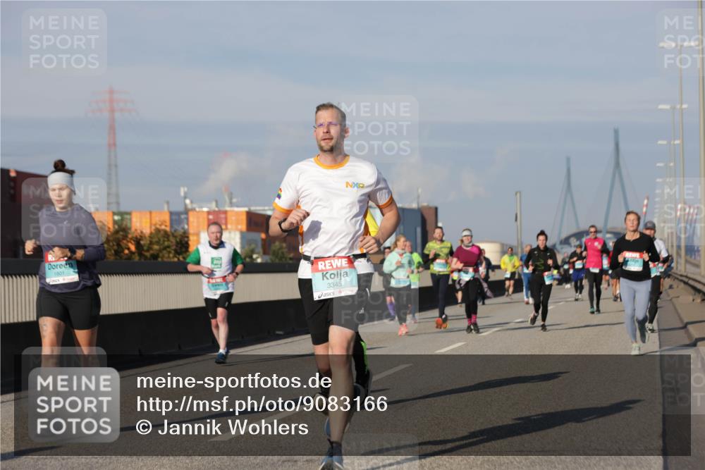 03.10.2025 - Köhlbrandbrückenlauf Jannik Wohlers http://msf.ph/oto/9083166 03.10.2025 09:55:37 Position 3 1801, 3345 meine-sportfotos.de