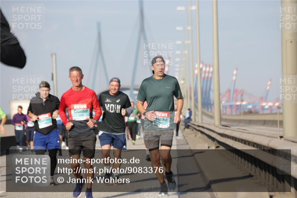 03.10.2025 - Köhlbrandbrückenlauf Jannik Wohlers http://msf.ph/oto/9083376 03.10.2025 09:55:47 Position 3 1038, 1501 meine-sportfotos.de