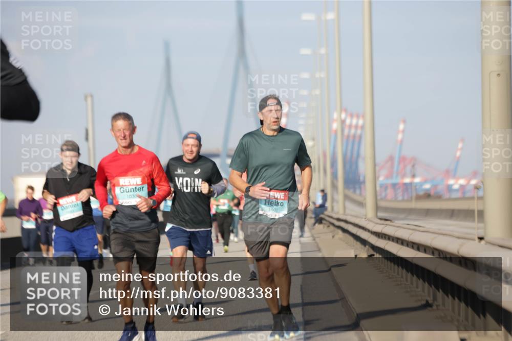 03.10.2025 - Köhlbrandbrückenlauf Jannik Wohlers http://msf.ph/oto/9083381 03.10.2025 09:55:47 Position 3 1038, 1501 meine-sportfotos.de