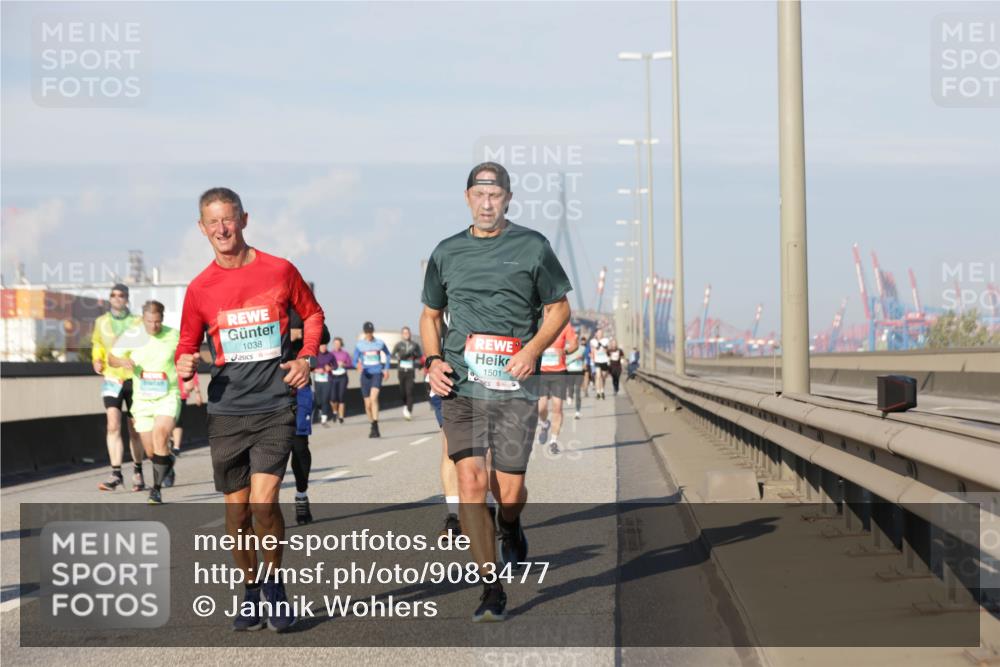 03.10.2025 - Köhlbrandbrückenlauf Jannik Wohlers http://msf.ph/oto/9083477 03.10.2025 09:55:51 Position 3 1038, 1501 meine-sportfotos.de
