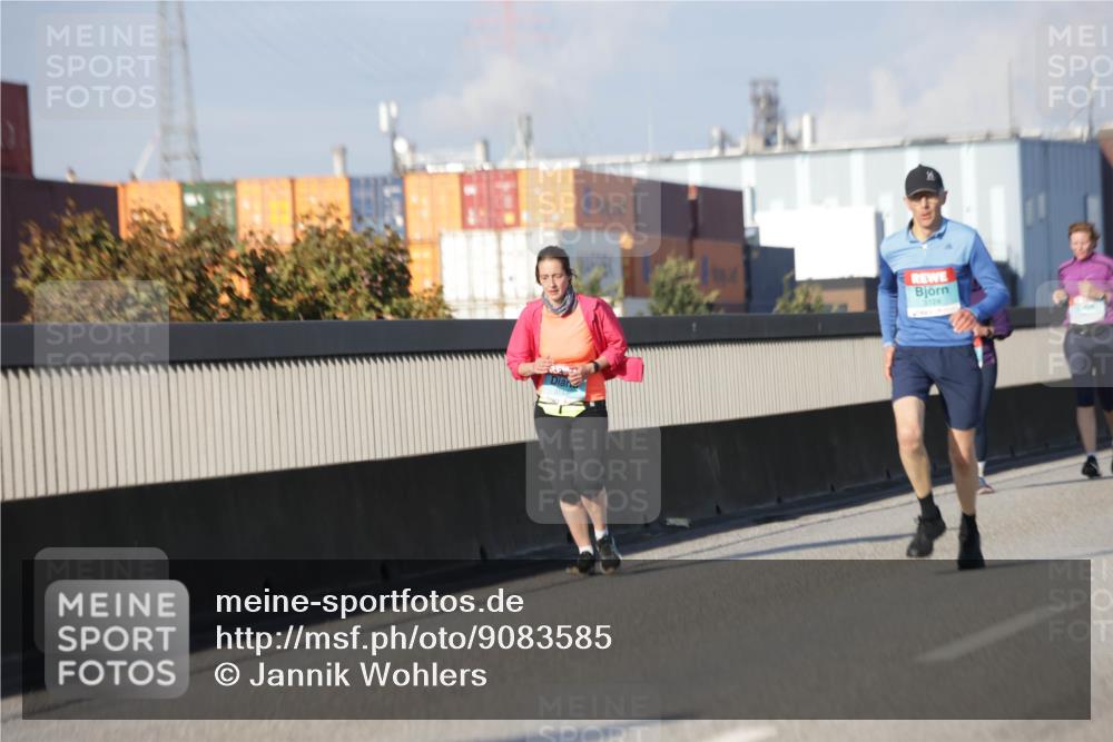03.10.2025 - Köhlbrandbrückenlauf Jannik Wohlers http://msf.ph/oto/9083585 03.10.2025 09:55:55 Position 3 3124 meine-sportfotos.de