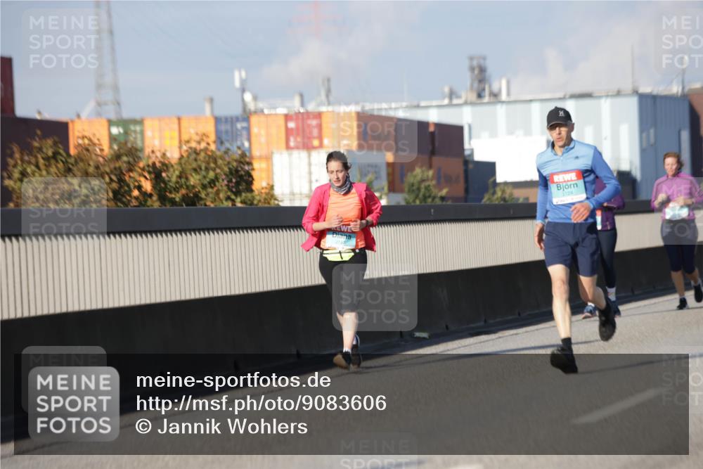 03.10.2025 - Köhlbrandbrückenlauf Jannik Wohlers http://msf.ph/oto/9083606 03.10.2025 09:55:55 Position 3 3197, 3124 meine-sportfotos.de