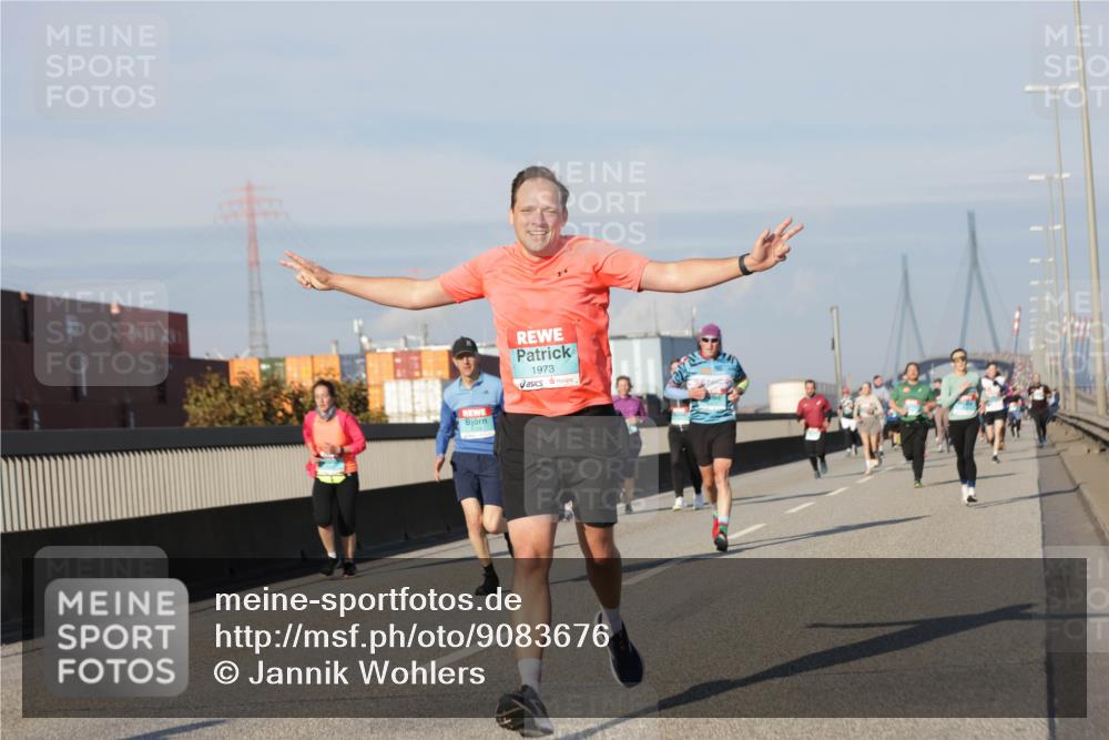 03.10.2025 - Köhlbrandbrückenlauf Jannik Wohlers http://msf.ph/oto/9083676 03.10.2025 09:55:57 Position 3 1973 meine-sportfotos.de