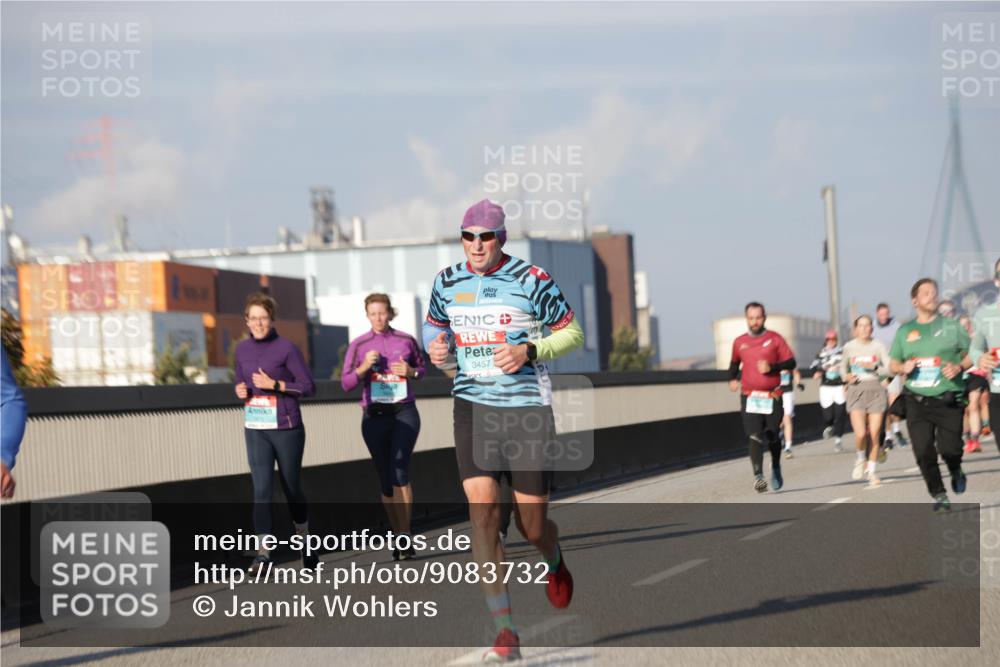 03.10.2025 - Köhlbrandbrückenlauf Jannik Wohlers http://msf.ph/oto/9083732 03.10.2025 09:55:58 Position 3 3457 meine-sportfotos.de
