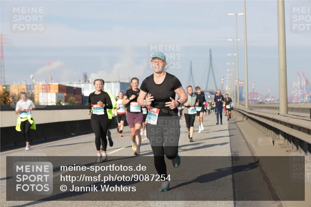 03.10.2025 - Köhlbrandbrückenlauf Jannik Wohlers http://msf.ph/oto/9087254 03.10.2025 09:57:37 Position 3 206 meine-sportfotos.de