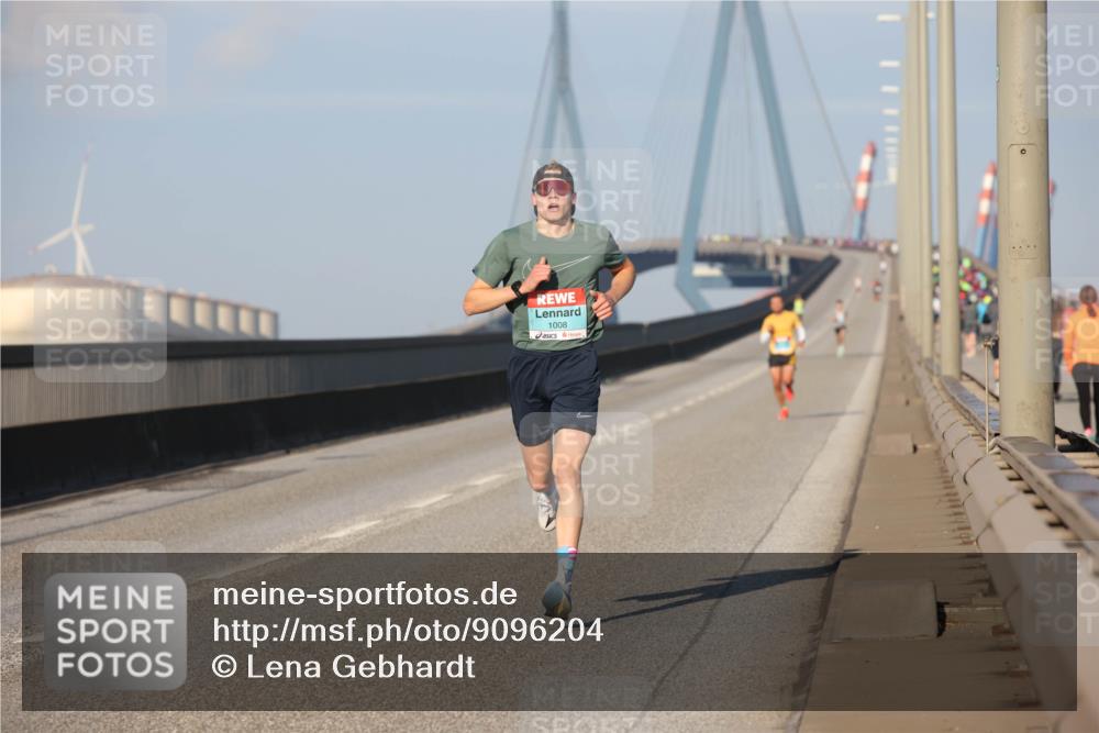 03.10.2025 - Köhlbrandbrückenlauf Lena Gebhardt http://msf.ph/oto/9096204 03.10.2025 09:33:02 Position 2 1008 meine-sportfotos.de